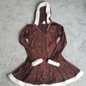 Eskimo Halloween costume with boot covers